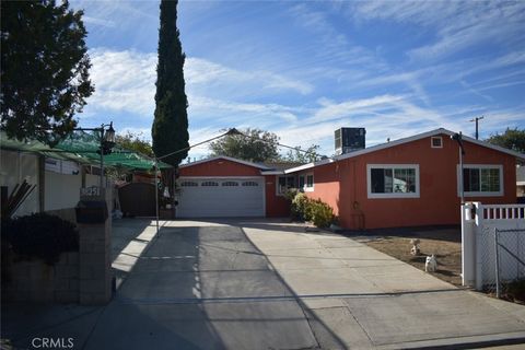 Photo of 38251 Lisman Ave, Palmdale, CA 93550 (MLS # OC25244798)