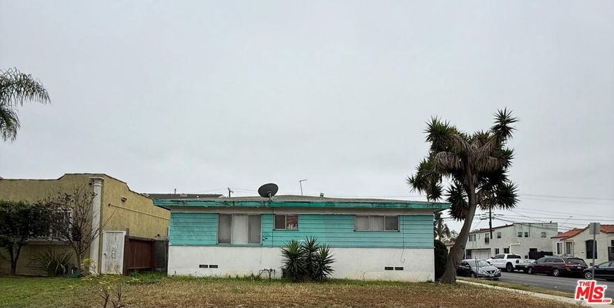 Perfect Investment opportunity! Welcome to 8204 S Harvard Blvd, a triplex offering great flexibility and income potential. The property features two side-by-side units with a shared wall, each equipped with separate water, gas, and electric meter censuring privacy and convenience. The third unit is a standalone 2-bedroom, 1-bath, perfect for larger households or additional rental income. Whether you're an investor or looking to live in one unit while renting the others, this is a prime opportunity in a desirable South Los Angeles neighborhood. CASH OFFER ONLY. ***PROPERTY IS ON HOLD DUE TO SELLER'S HEALTH CONDITION***