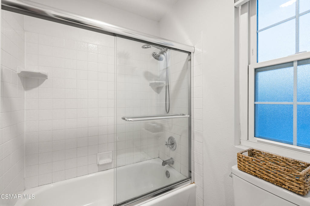 Alamo Court-302 - 302 - Residential