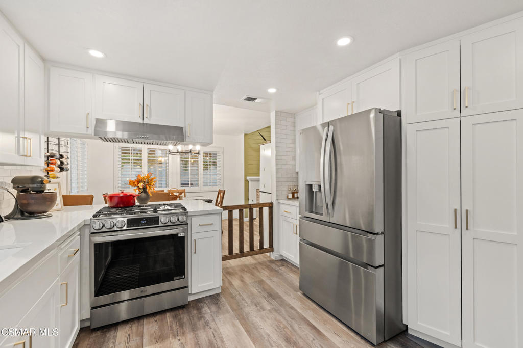 Alamo Court-302 - 302 - Residential