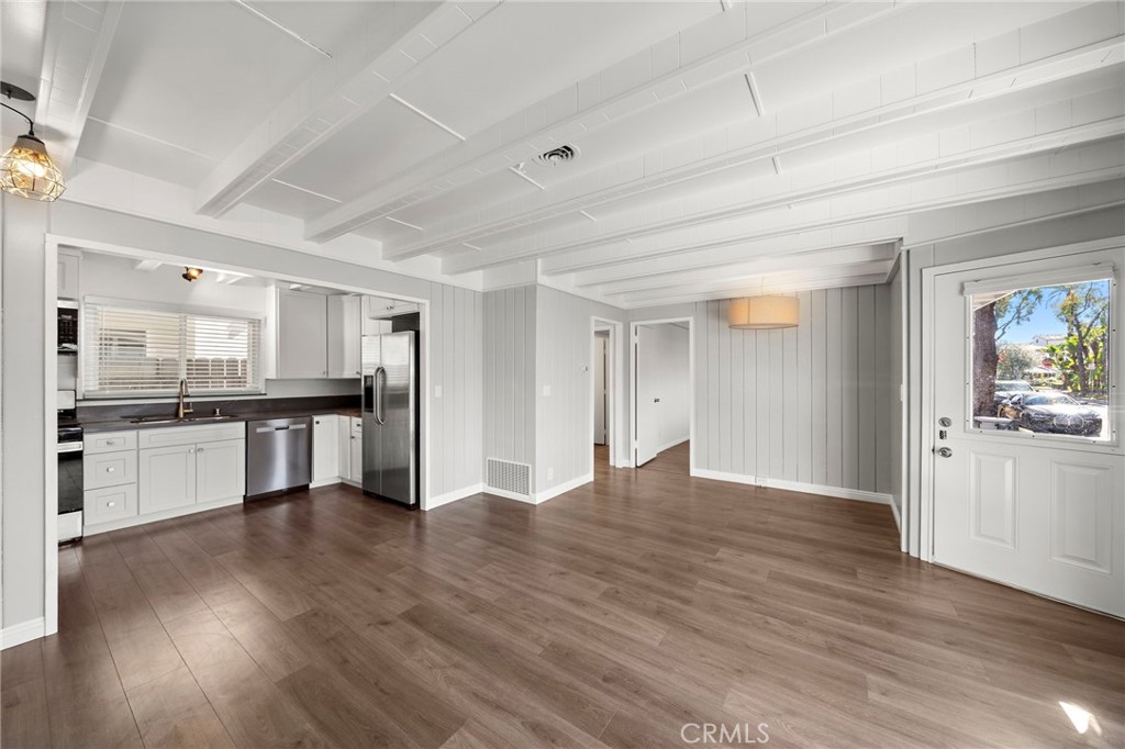 Corona del Mar North of PCH (CNHW) - Residential Lease