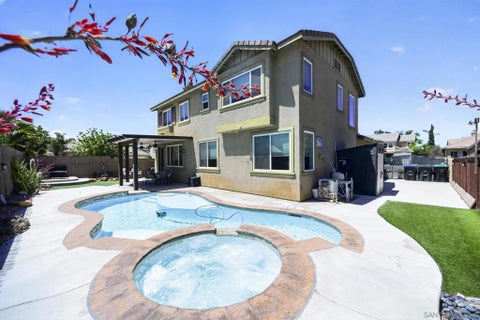 Photo of 1930 Dainty Way, Hemet, CA 92545 (MLS # 260023702SD)