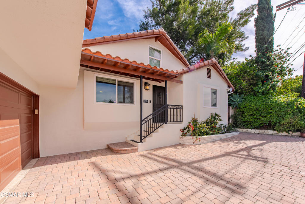 5076 Escobedo Drive