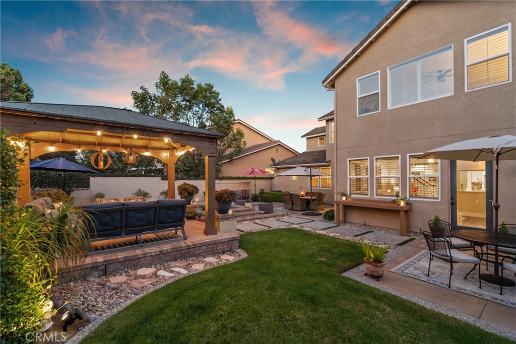 2440 N Highwood Road