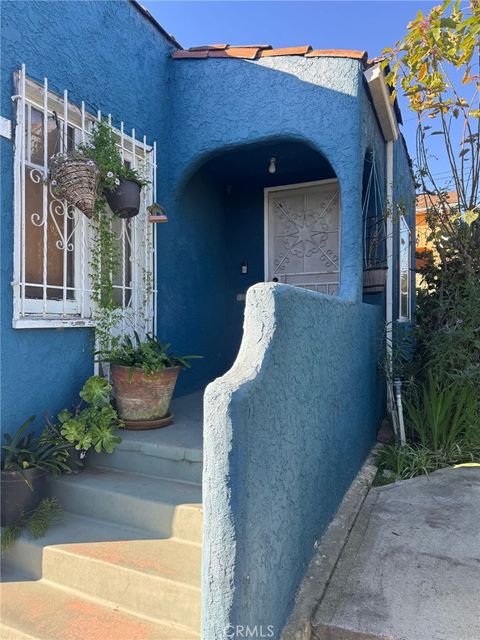 Property photo of 582 E 67th, Inglewood, CA 90302