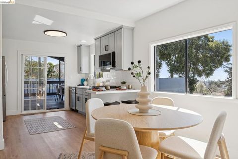 Tiny photo for 4066 4066 Patterson Ave Ave, Oakland, CA 94619 (MLS # 41126291)