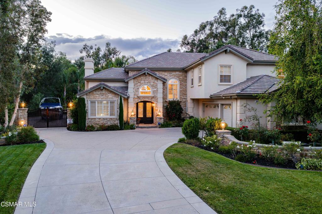 669 Noble Road