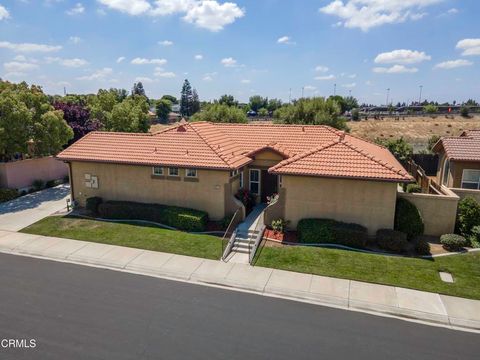 Photo of 8811 Maggiore Lane, Bakersfield, CA 93312 (MLS # V1-36733)
