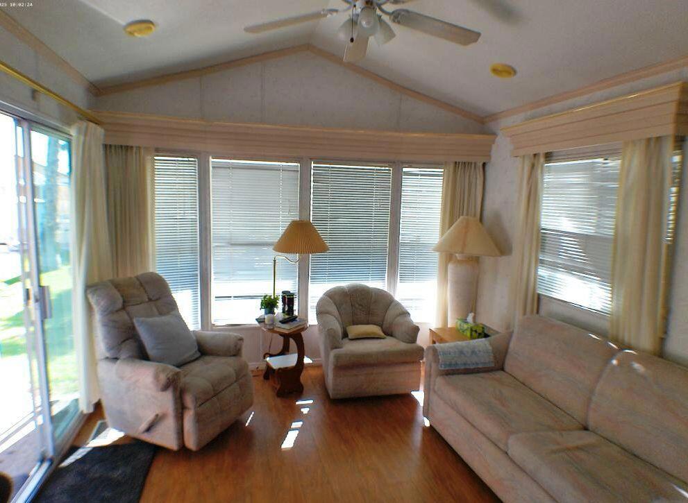 Rancho Casa Blanca - Manufactured In Park