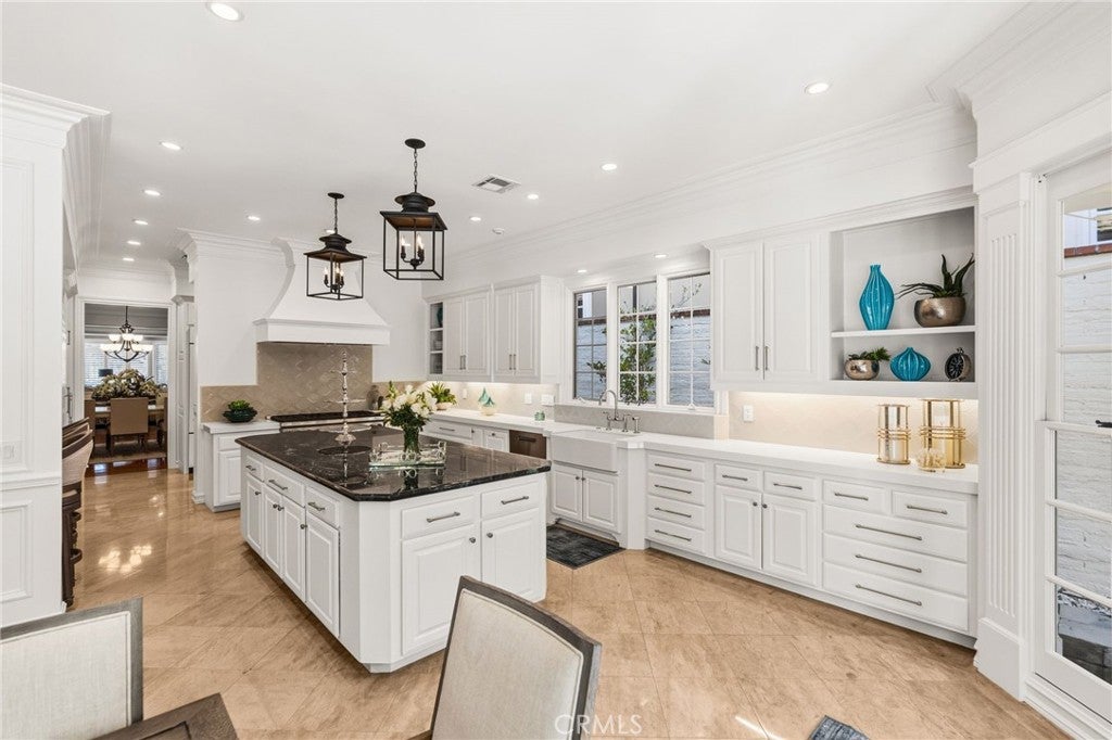 3 Barrenger Court, Newport Beach CA 92660 - Photo 12