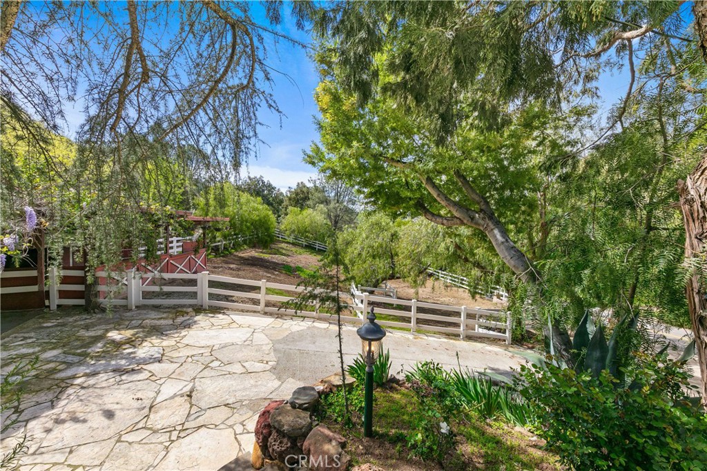 29012 Crags Drive