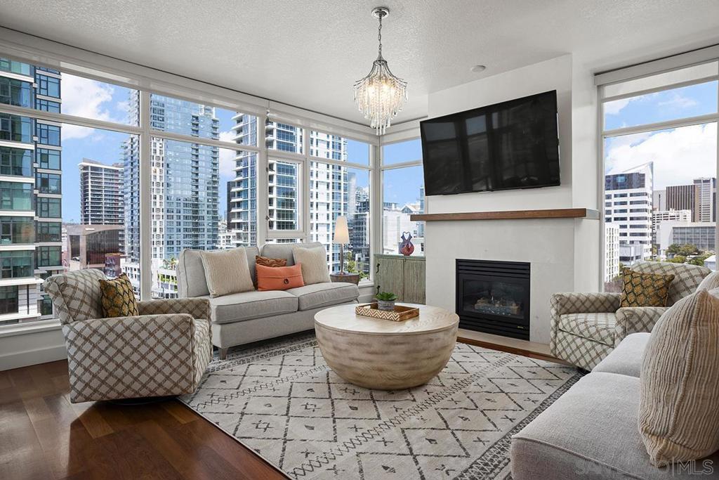 Downtown - Residential Lease