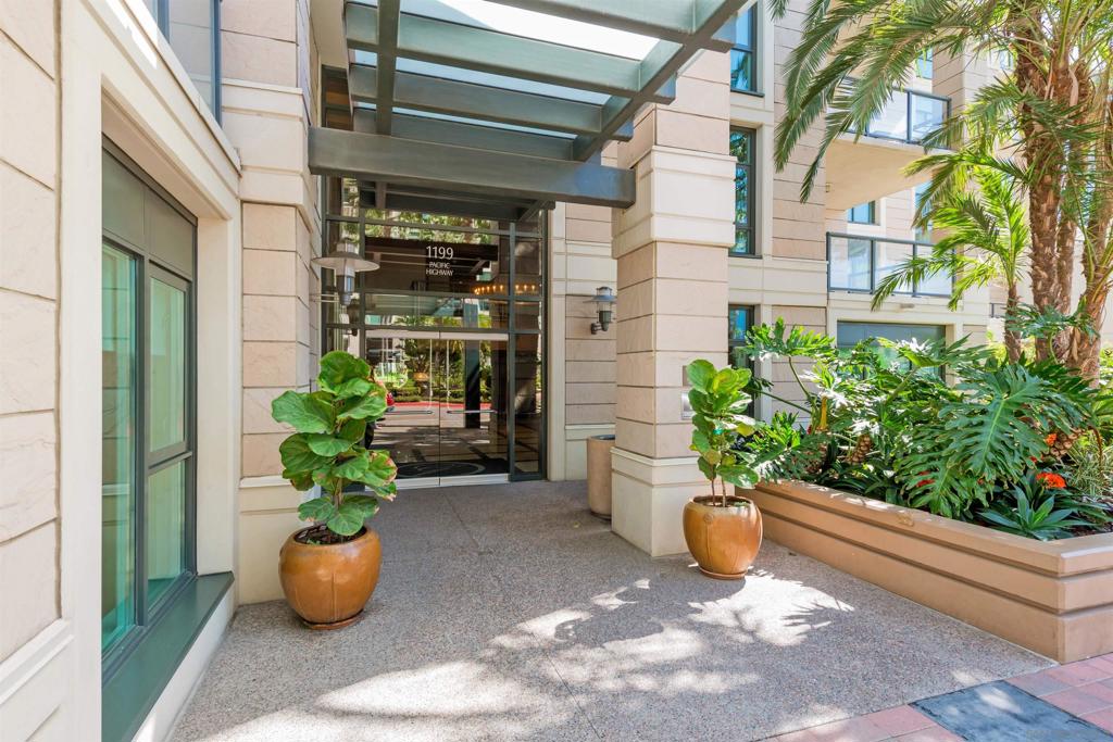 Downtown - Residential Lease