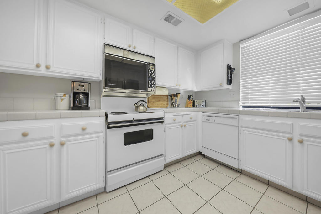 Rancho Las Palmas C. - Residential