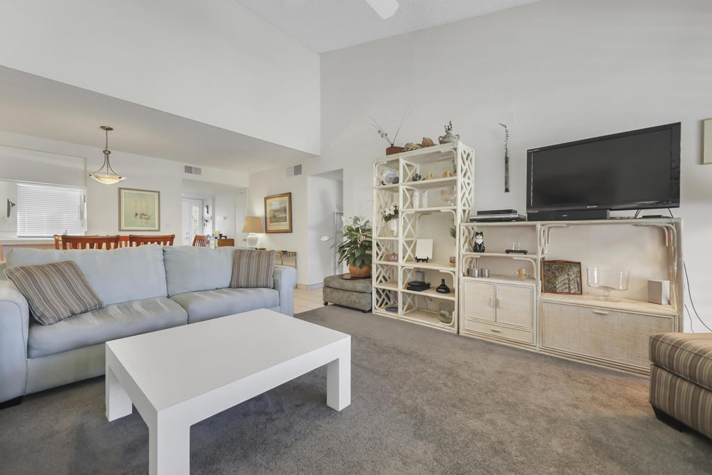 Rancho Las Palmas C. - Residential