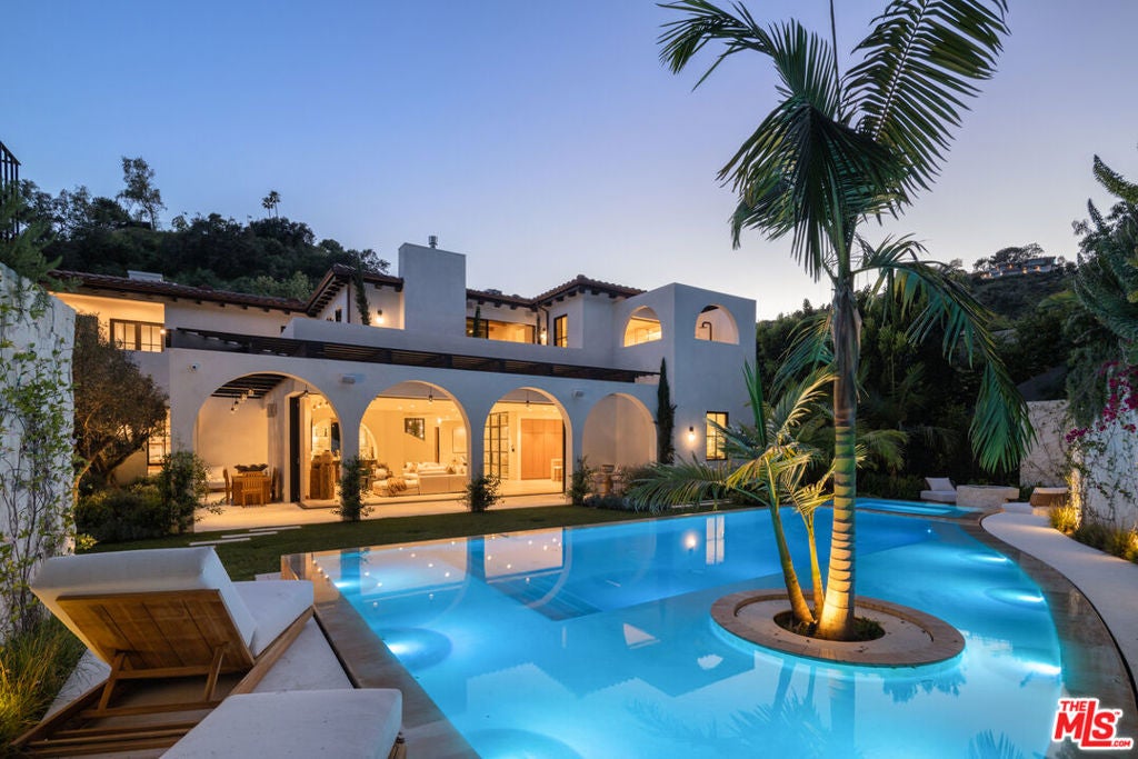966 Stone Canyon Road