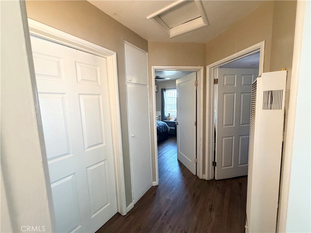 2404 Roxbury Dr