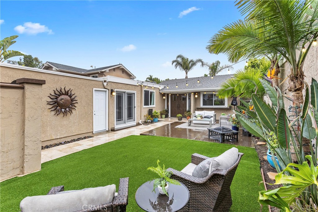 28092 Pinnacles Court