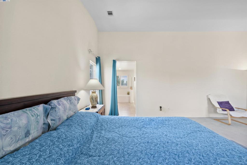 5101 Trailridge Court