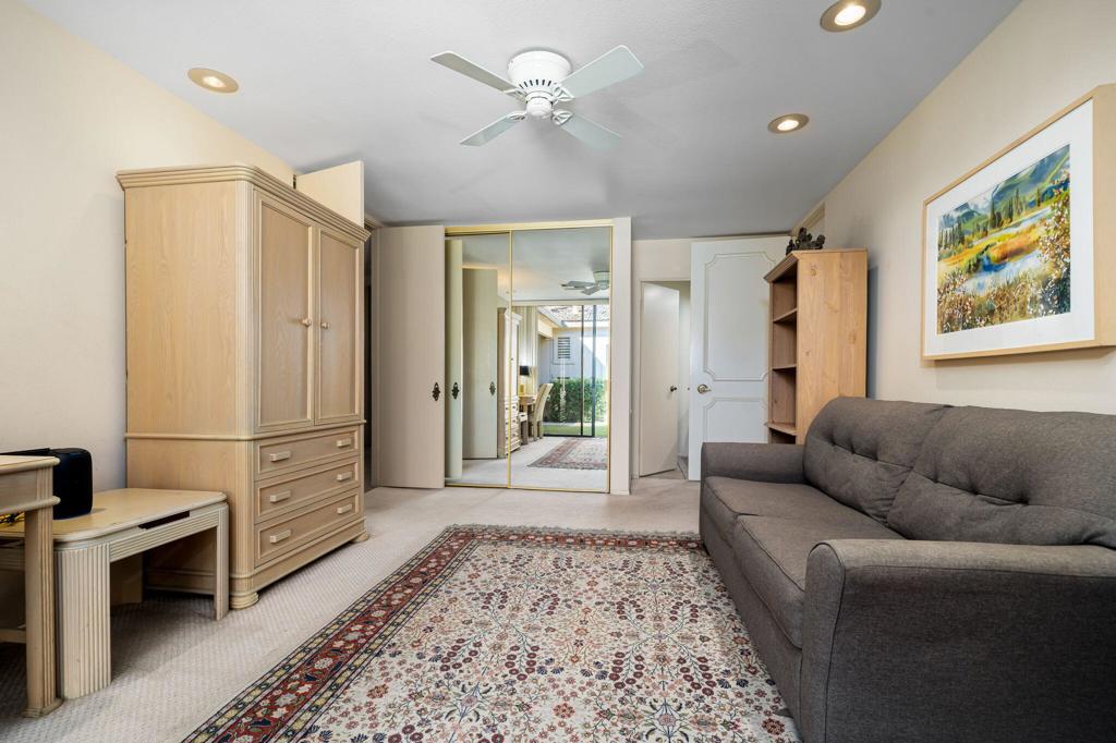 The Springs C.C. - Residential