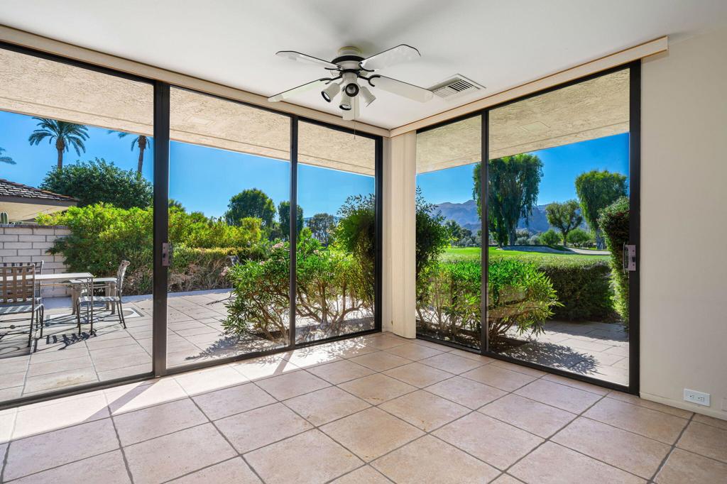 The Springs C.C. - Residential