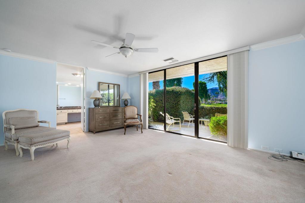 The Springs C.C. - Residential