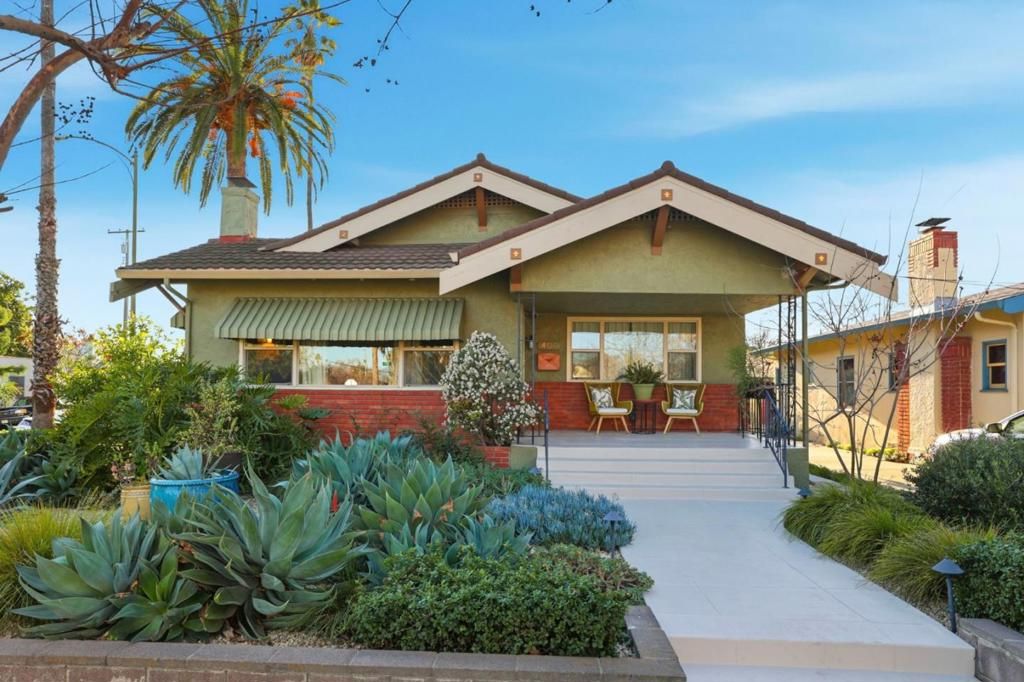 Photo of 403 N 15th Street, San Jose, CA 95112 (MLS # ML82033778)