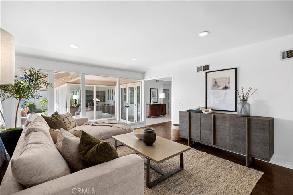2601 Lighthouse, Corona Del Mar CA 92625 - Photo 14