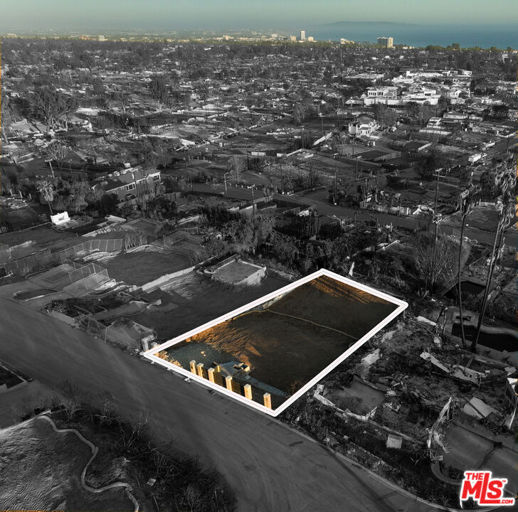 15330 Whitfield Avenue