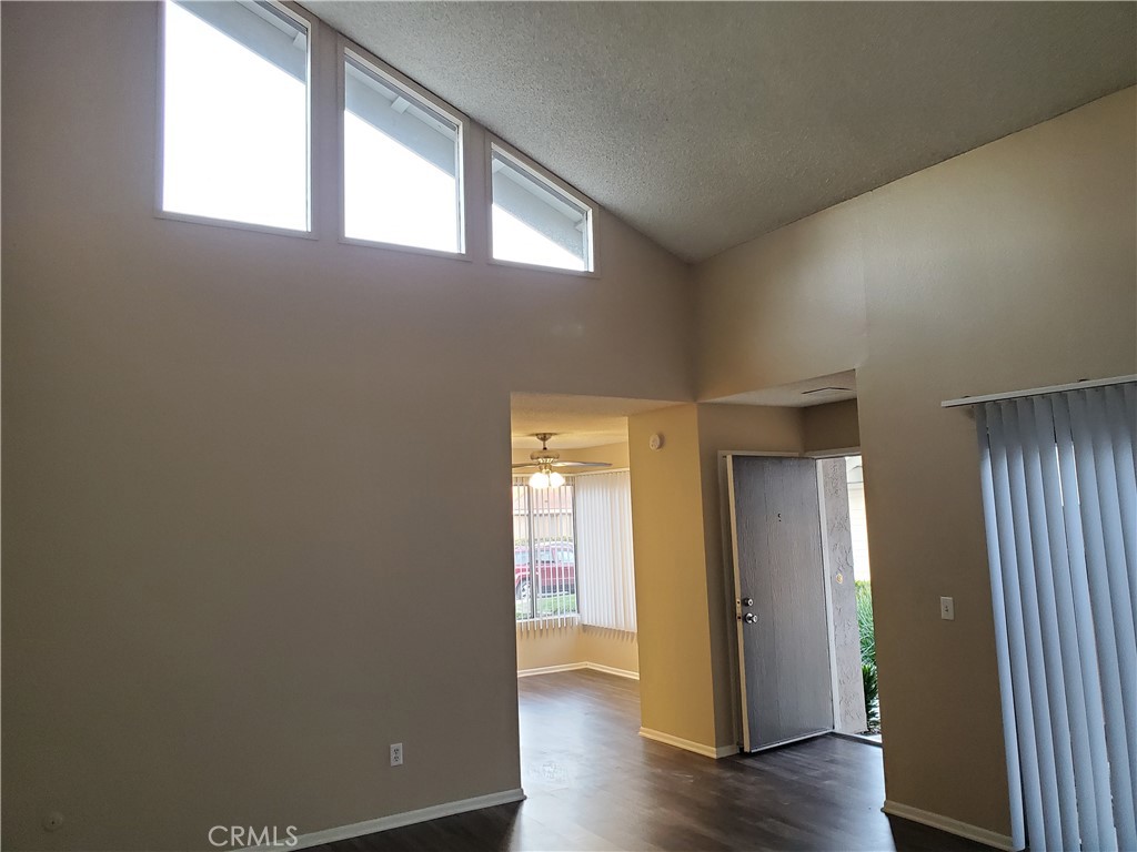 3642 -3646 W Park Central Ave