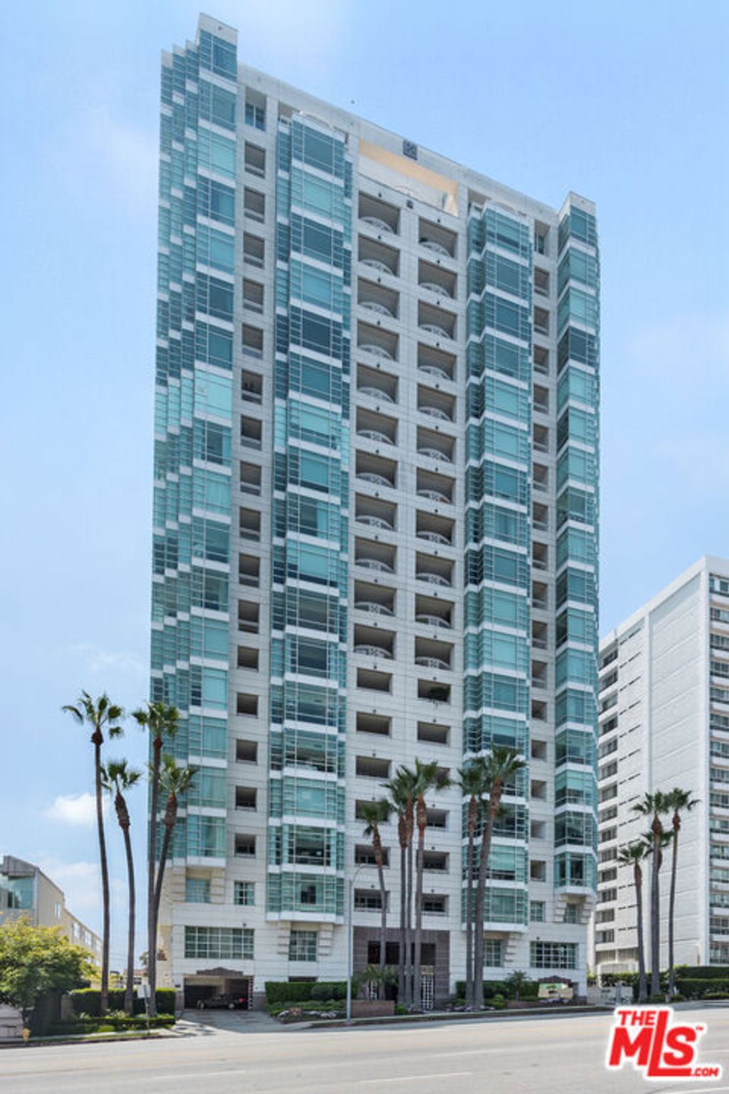 Photo of 10380 Wilshire Boulevard #902, Los Angeles, CA 90024 (MLS # 26843689)