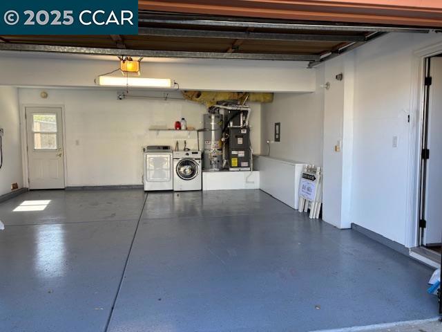 CENTENNIAL PARK - Residential