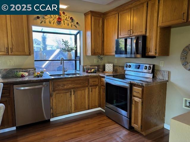 CENTENNIAL PARK - Residential