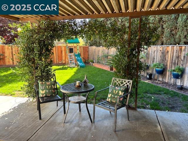 CENTENNIAL PARK - Residential