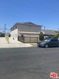 1215 W 102nd Street Los Angeles CA 90044