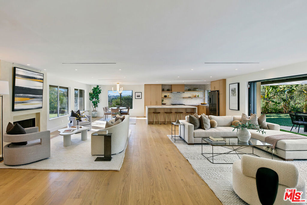 3804 Eddingham Avenue