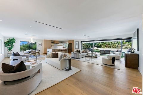 Photo of 3804 Eddingham Avenue, Calabasas, CA 91302 (MLS # 26668533)