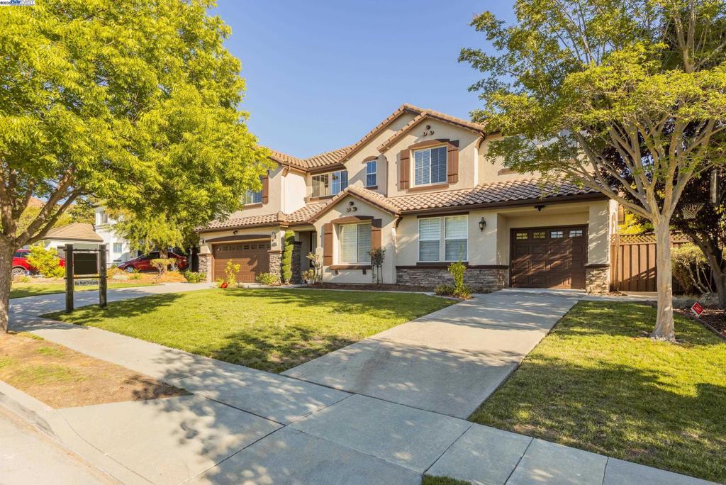 2626 Carmella Ct