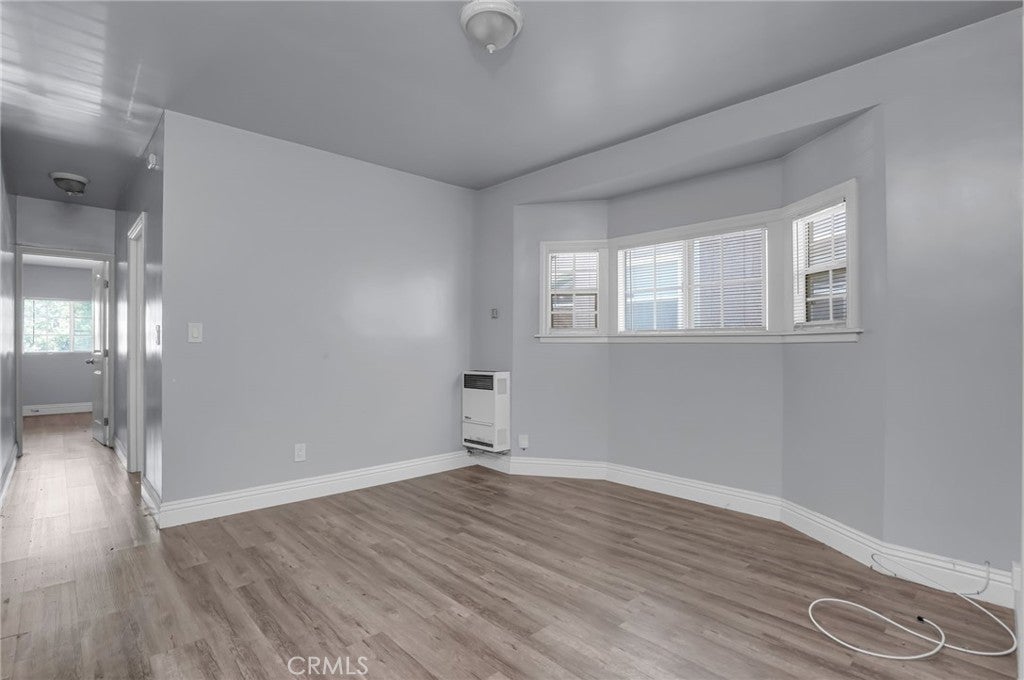 914 W 41st