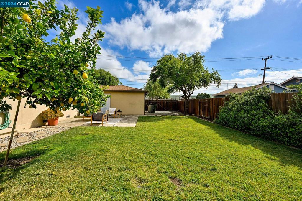 CLAYTON VALLEY - Residential