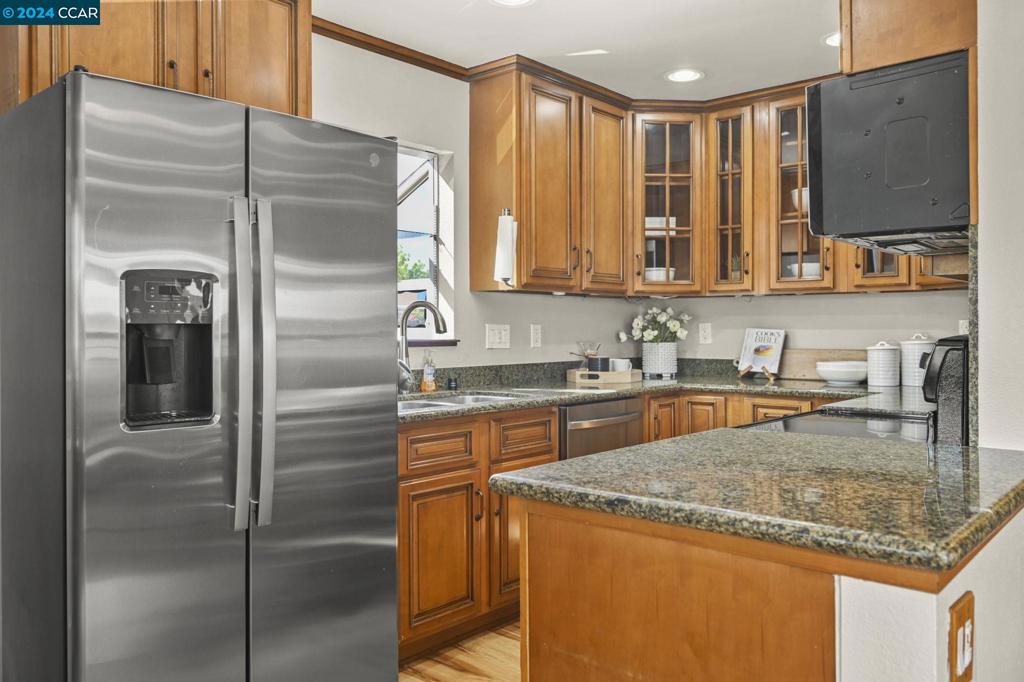 CLAYTON VALLEY - Residential