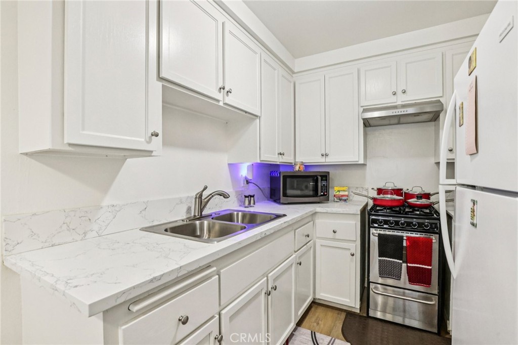 4700 Clair Del Avenue 530