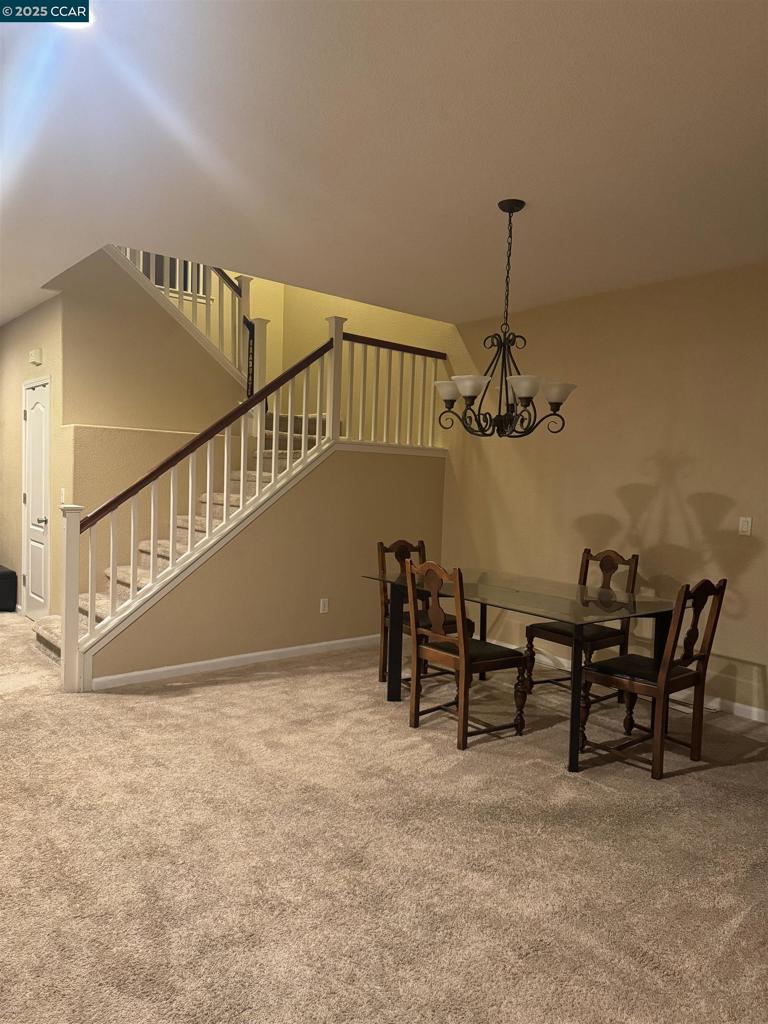 THE LAKES - Residential