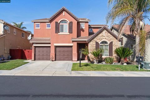 Photo of 5359 Gold Creek Cir Cir, Discovery Bay, CA 94505 (MLS # 41119436)