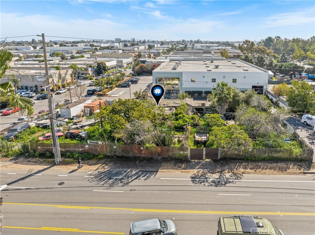 7412 Slater Avenue E