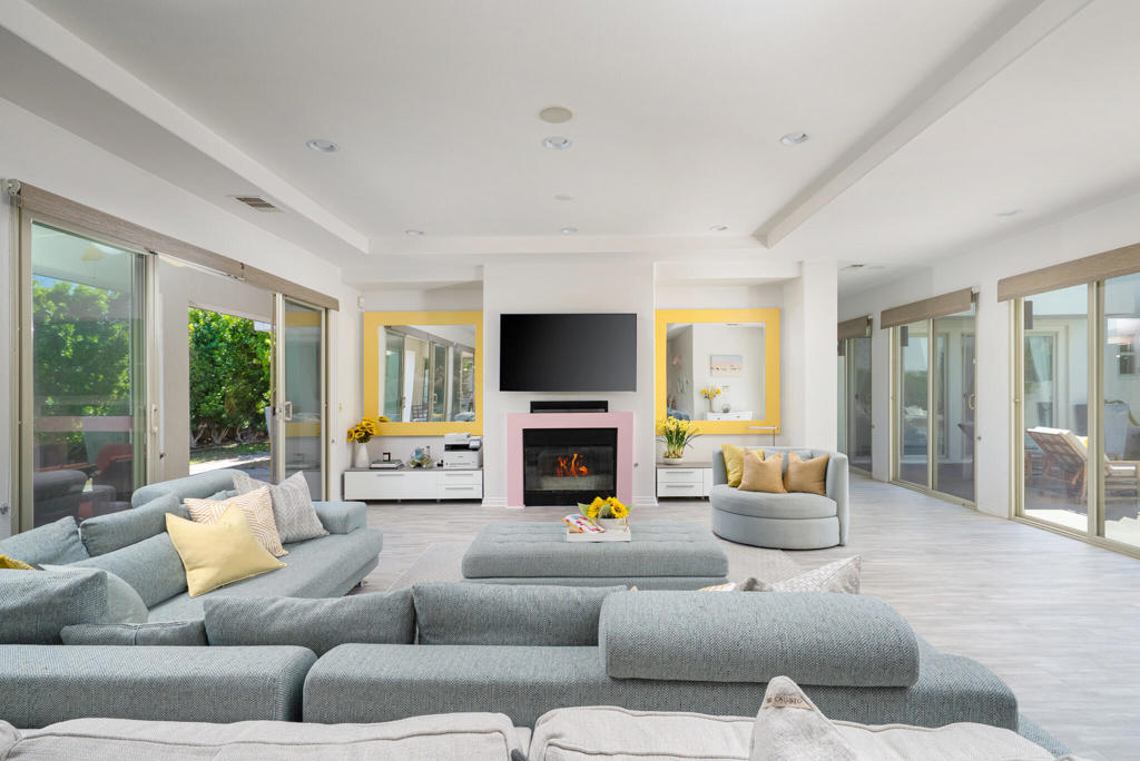 Enclave at Sunrise - Residential