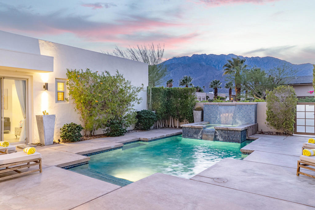 Enclave at Sunrise - Residential