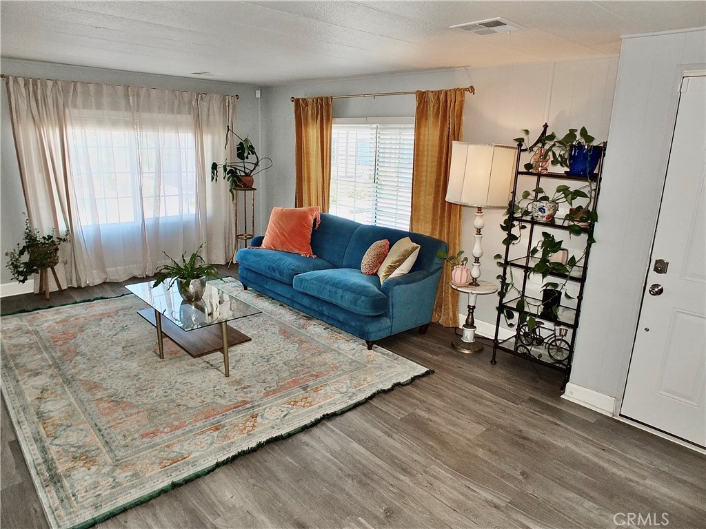 1065 Lomita Boulevard 38