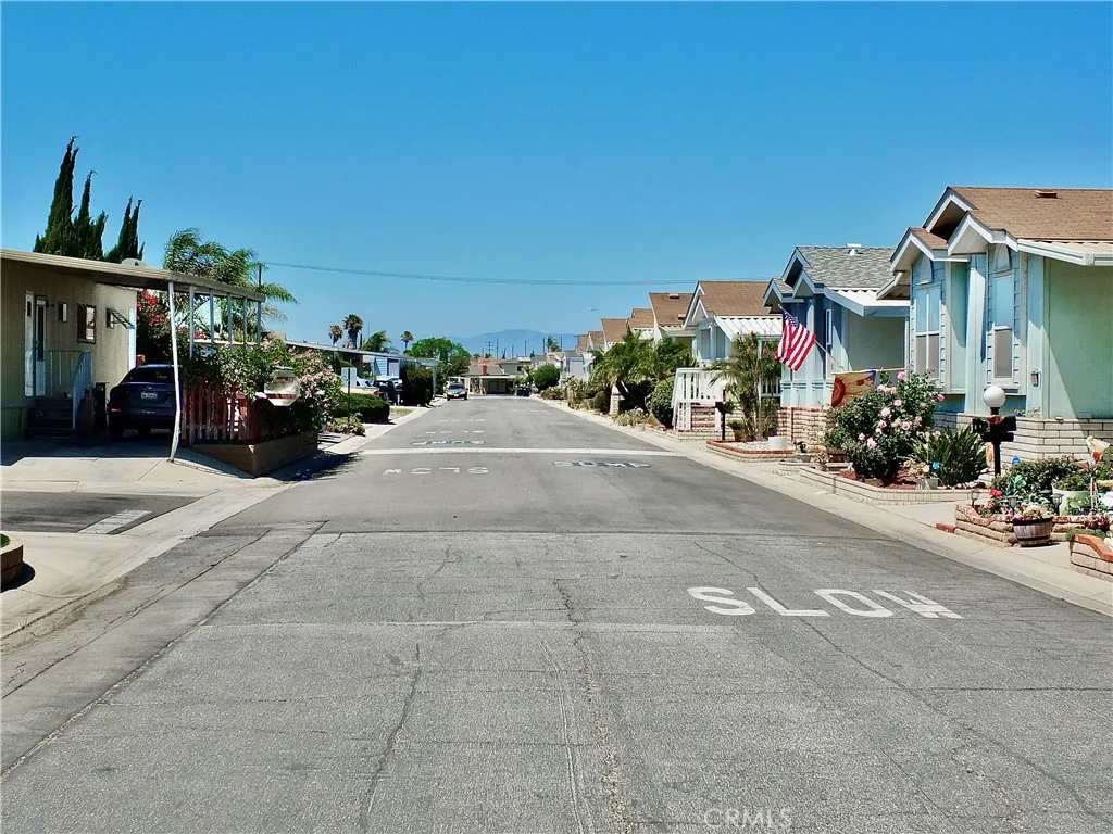 Harbor City, California 90710, United States, 2 Bedrooms Bedrooms, ,2 BathroomsBathrooms,Residential,Active,179657