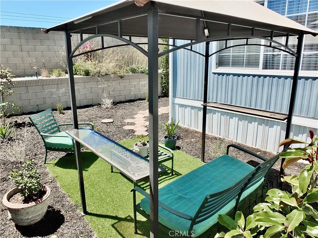 Harbor City, California 90710, United States, 2 Bedrooms Bedrooms, ,2 BathroomsBathrooms,Residential,Active,179657